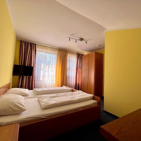 Donauwörth Hotel-Gasthof Deutschmeister المظهر الخارجي الصورة