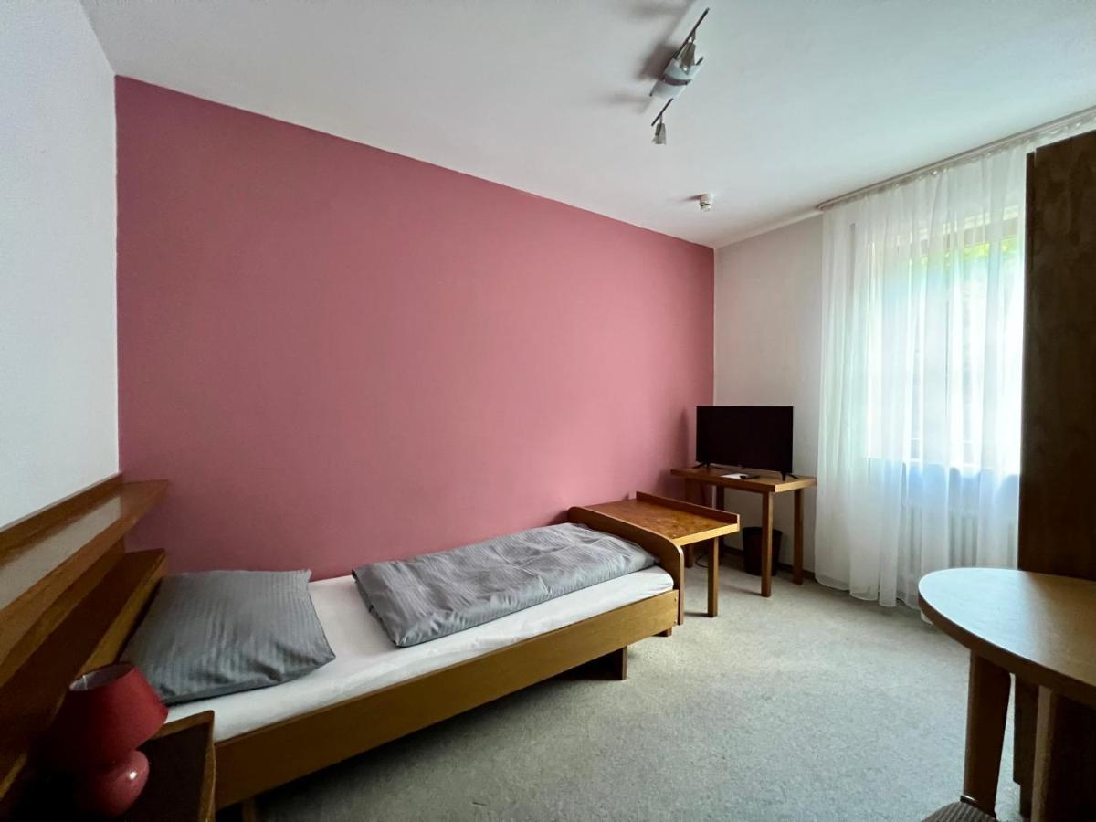 Donauwörth Hotel-Gasthof Deutschmeister المظهر الخارجي الصورة