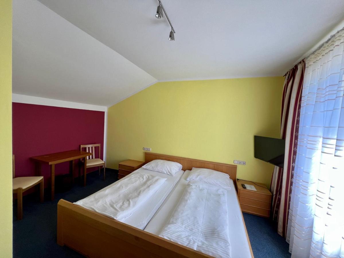 Donauwörth Hotel-Gasthof Deutschmeister المظهر الخارجي الصورة